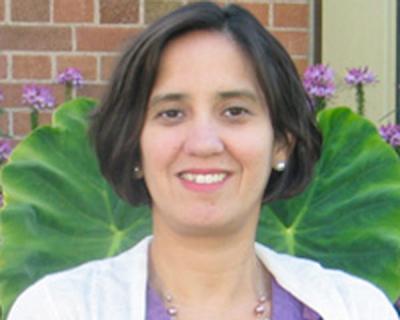 Betsy Martinez-Vaz, Biochemistry professor at Hamline University