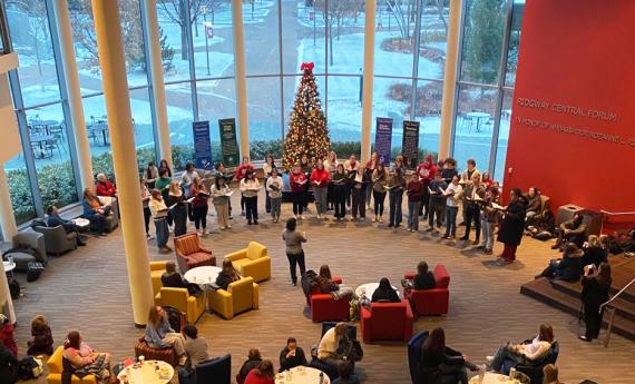Tree lighting ceremony at Hamline